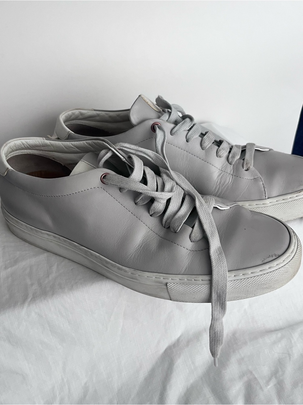 Good Man Brand Light Gray Leather Low-Top Sneakers - Picture 3 of 10